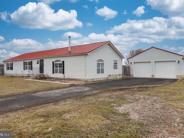 24 REFUGE RUN, CAMDEN WYOMING, DE 19934