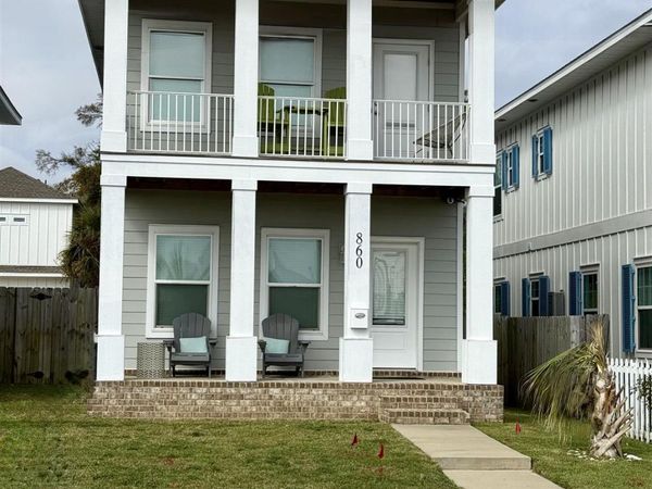 1207 W Zarragossa St, Pensacola, FL 32502