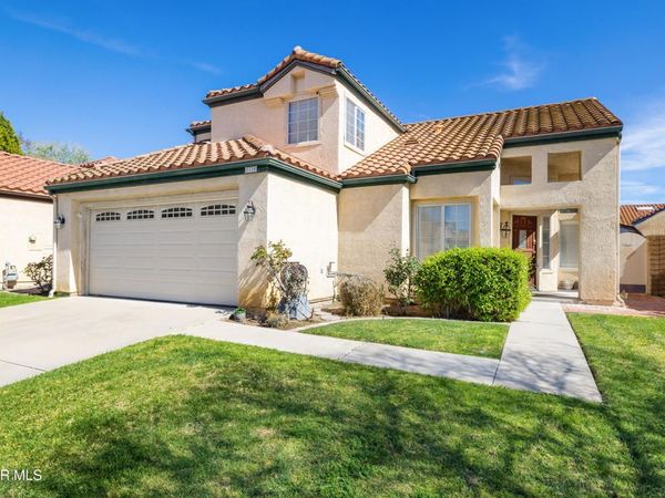 2528 Lowell Court, Simi Valley, CA 93065