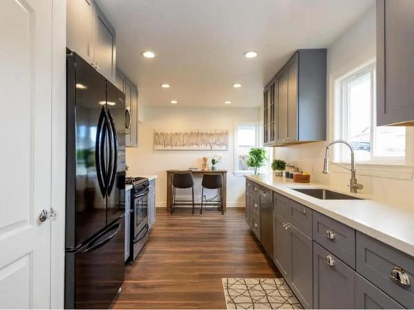 2209 Hamilton Avenue, San Bruno, CA 94066