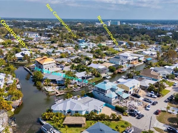 2649 Riverview DR , NAPLES, FL 34112