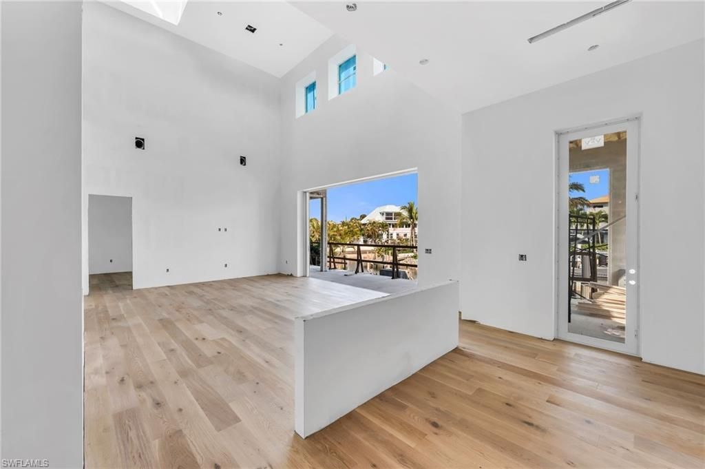 2649 Riverview Dr, Naples, FL 34112 Photo