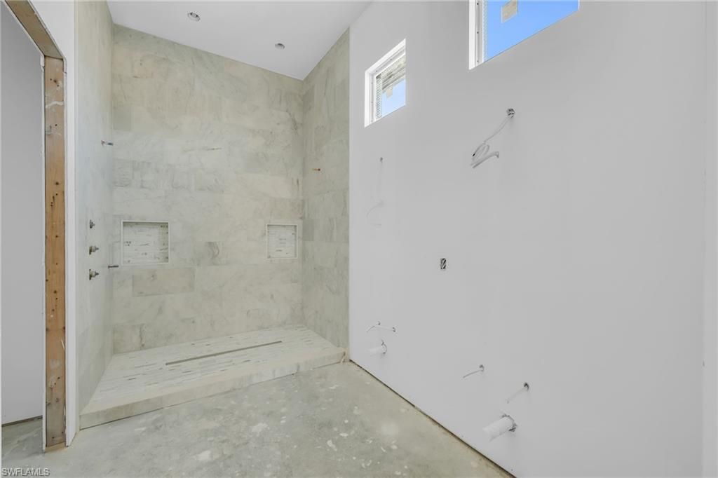 2649 Riverview Dr, Naples, FL 34112 Photo