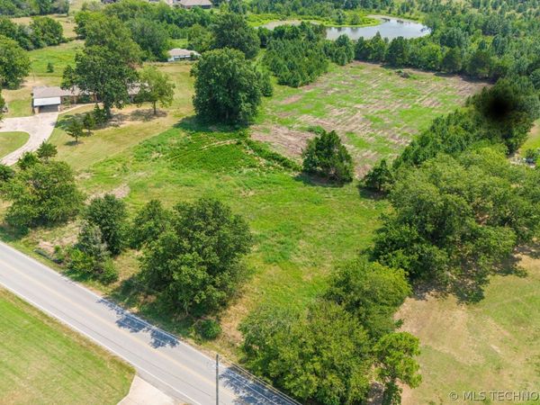 2 E 106th Street N, Owasso, OK 74055