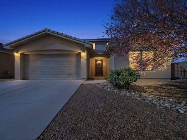 11027 Gladiolas Place NW, Albuquerque, NM 87114