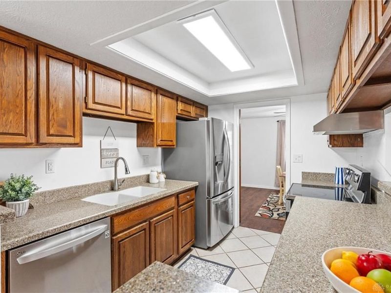 1130 Stillcreek Drive, Washington Township, OH 45458 Photo 17