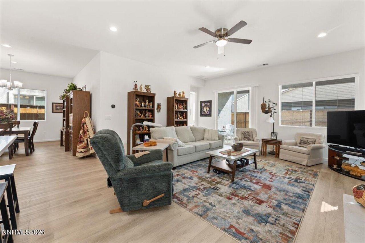 2305 Jagged Peak Lane, Sparks, NV 89436 Photo