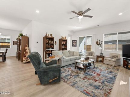 2305 Jagged Peak Lane, Sparks, NV 89436 Photo