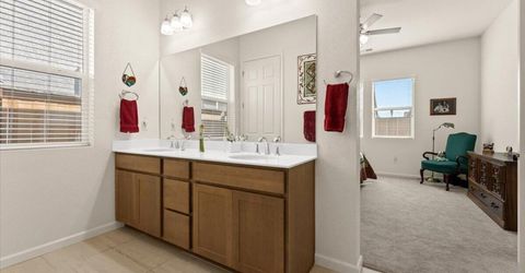 2305 Jagged Peak Lane, Sparks, NV 89436 Photo