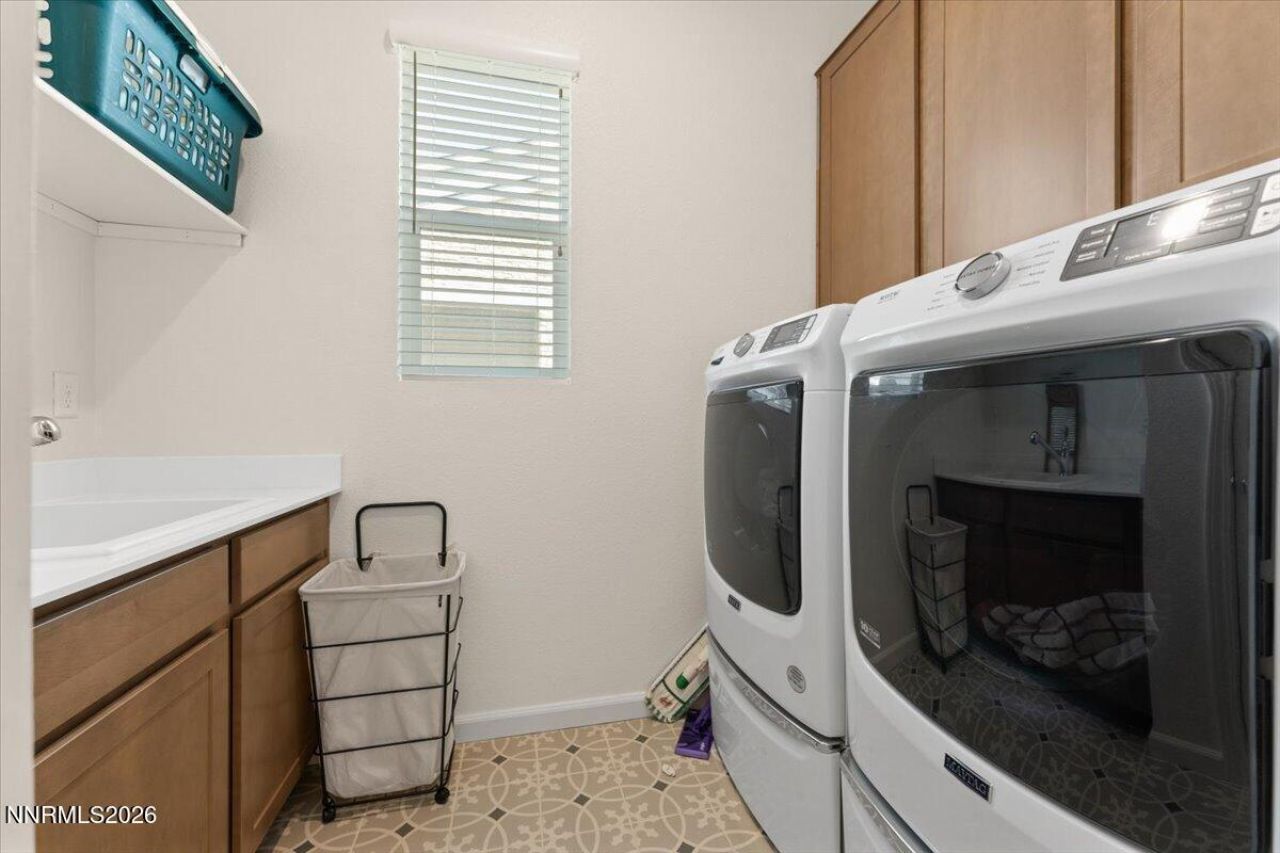 2305 Jagged Peak Lane, Sparks, NV 89436 Photo