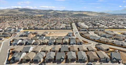 2305 Jagged Peak Lane, Sparks, NV 89436 Photo