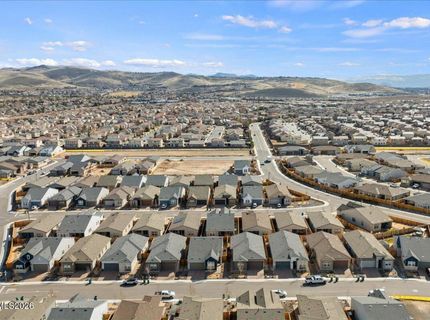 2305 Jagged Peak Lane, Sparks, NV 89436 Photo