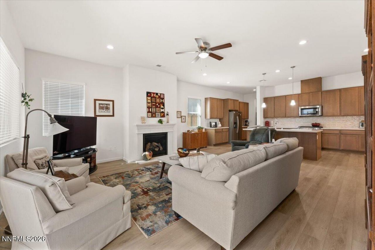 2305 Jagged Peak Lane, Sparks, NV 89436 Photo