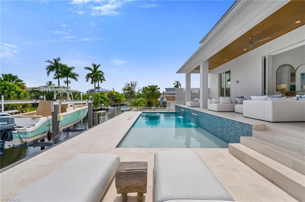 2778 Shoreview Dr, Naples, FL 34112 Photo