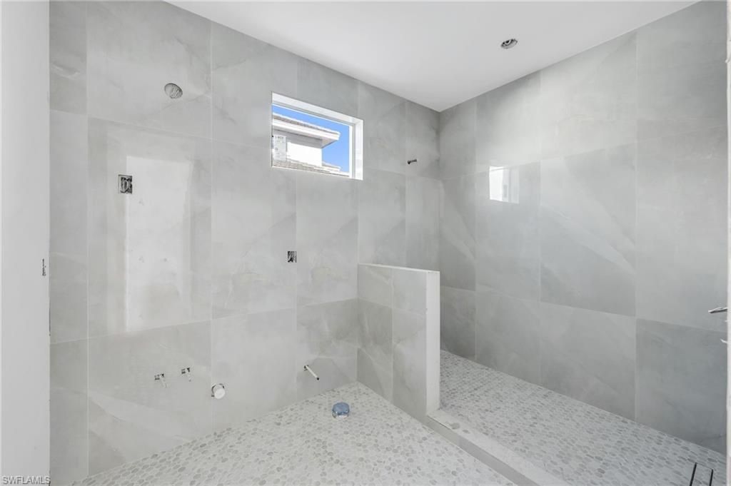 2778 Shoreview Dr, Naples, FL 34112 Photo