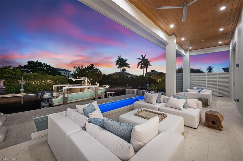 2778 Shoreview Dr, Naples, FL 34112 Photo
