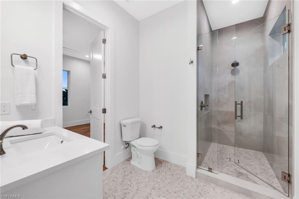 2778 Shoreview Dr, Naples, FL 34112 Photo