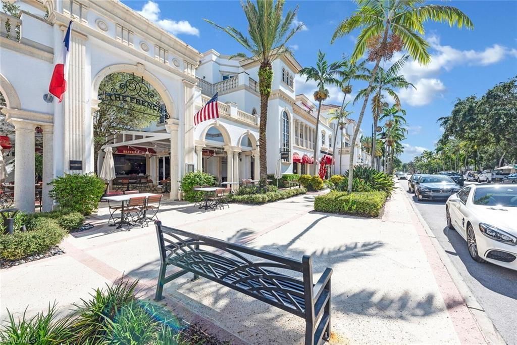 2778 Shoreview Dr, Naples, FL 34112 Photo