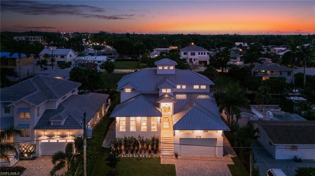 2778 Shoreview Dr, Naples, FL 34112 Photo