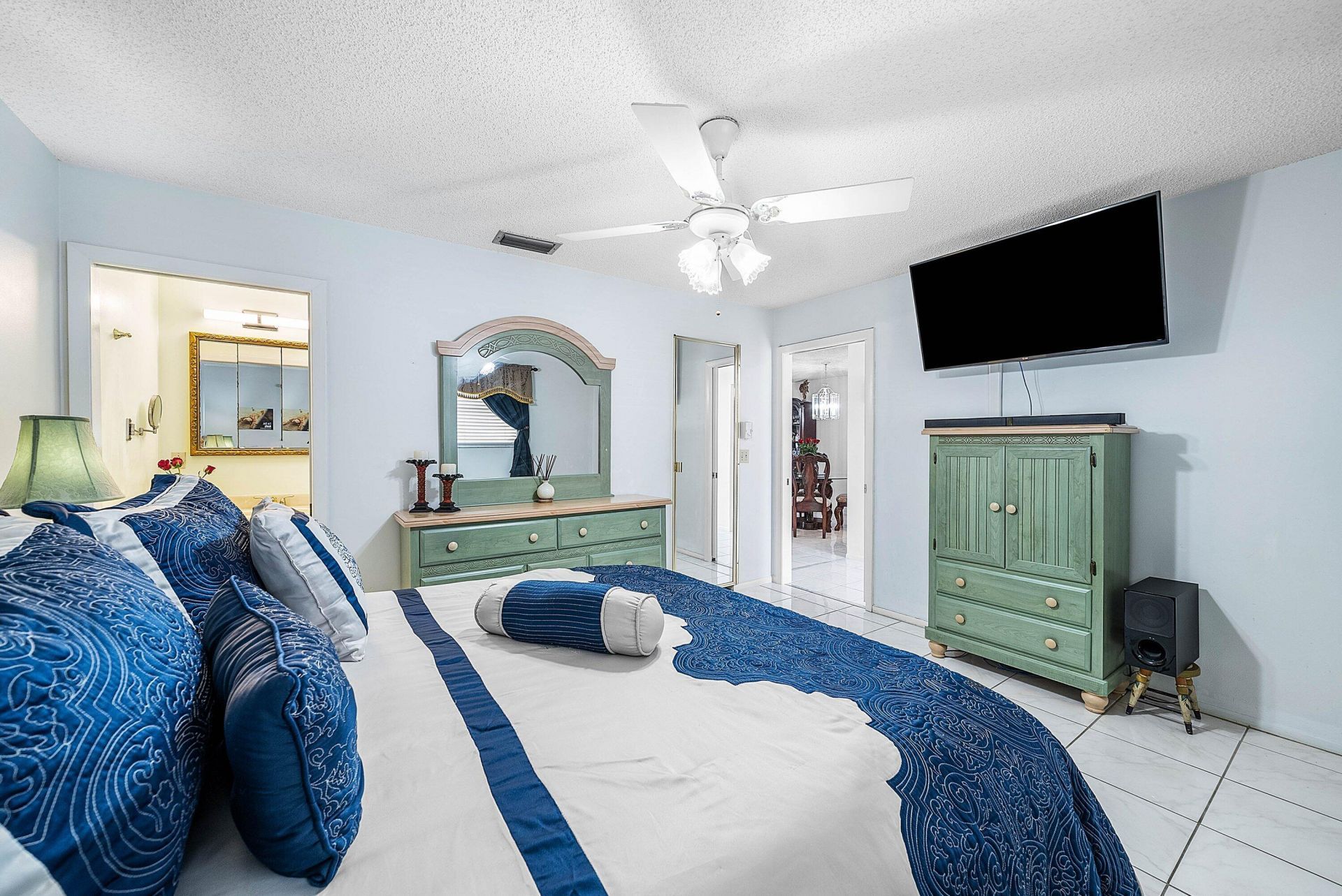 5730 Fernley Drive E, Unit 23, West Palm Beach, FL 33415 Photo