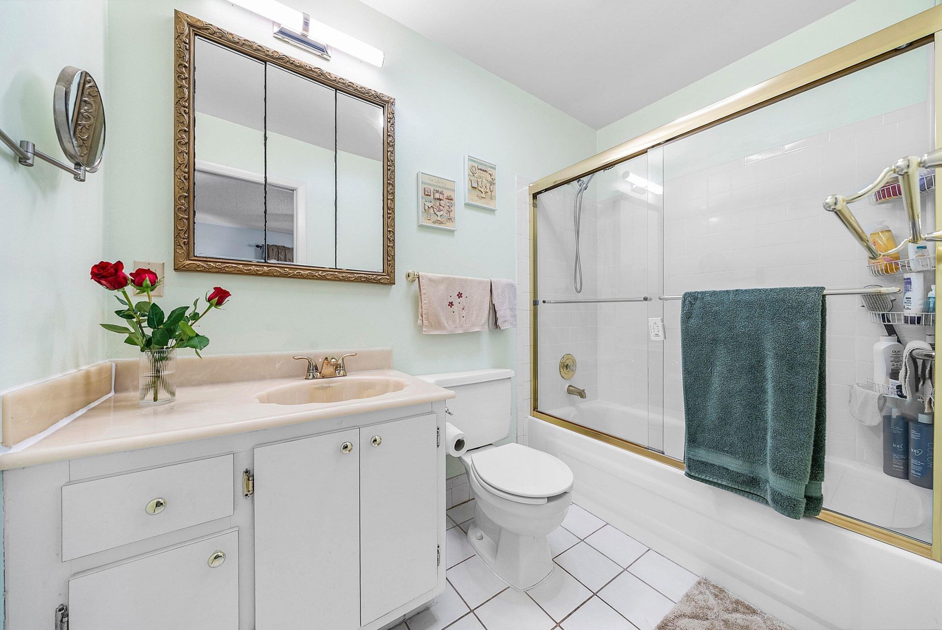 5730 Fernley Drive E, Unit 23, West Palm Beach, FL 33415 Photo