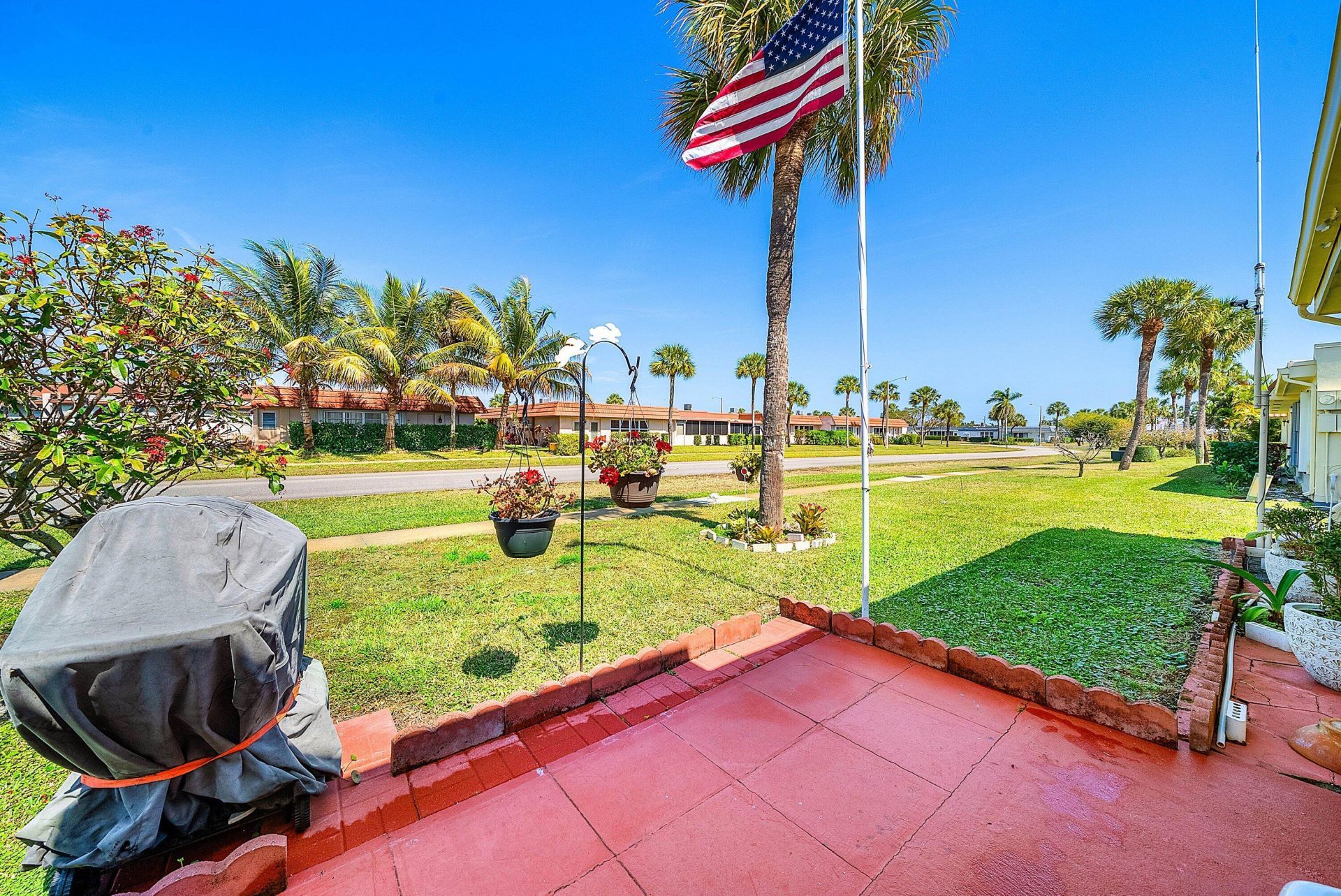 5730 Fernley Drive E, Unit 23, West Palm Beach, FL 33415 Photo