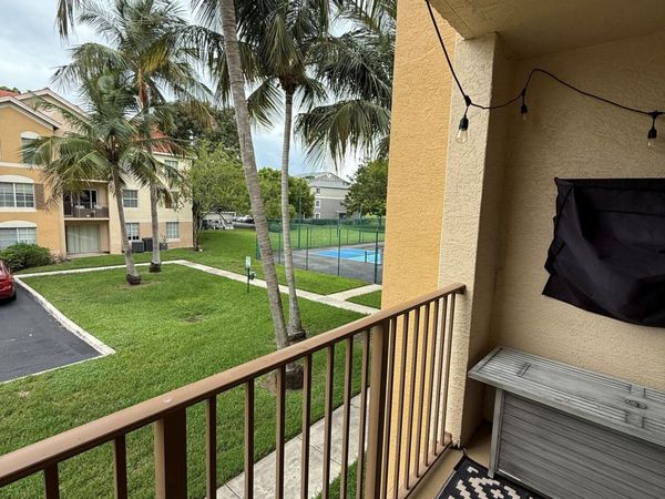 4041 San Marino Boulevard, Unit 202, West Palm Beach, FL 33409