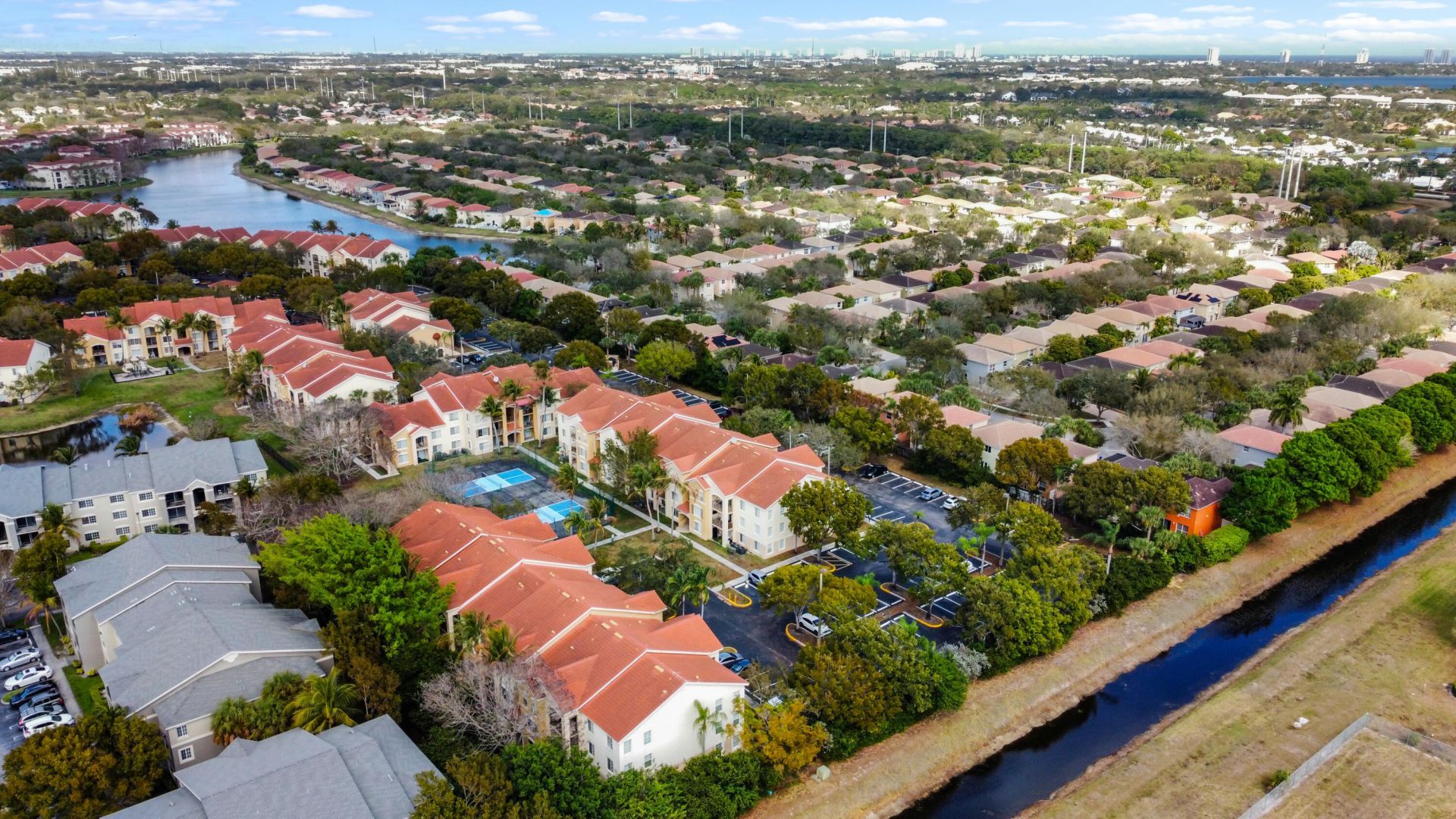 4041 San Marino Boulevard, Unit 202, West Palm Beach, FL 33409 Photo