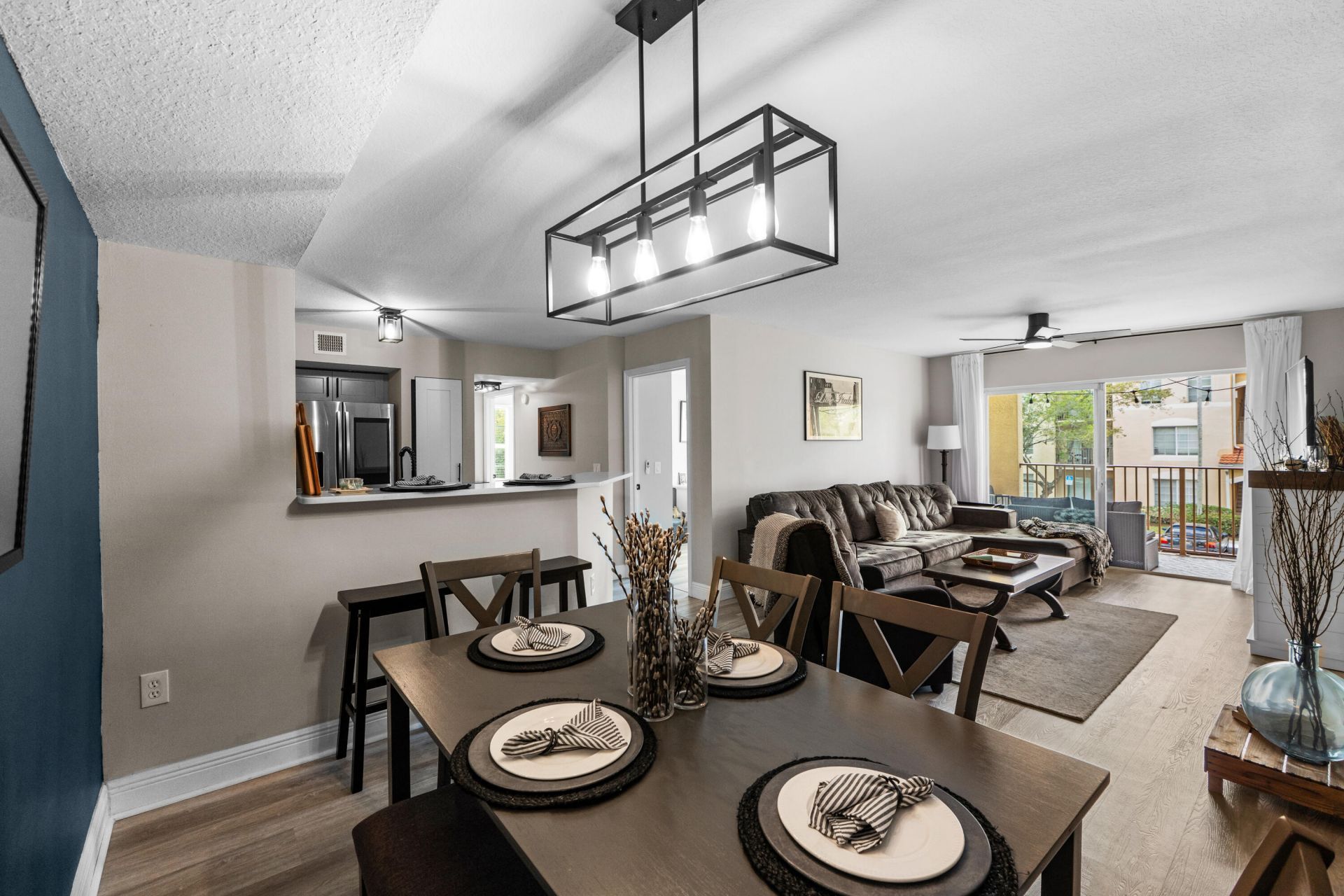 4041 San Marino Boulevard, Unit 202, West Palm Beach, FL 33409 Photo