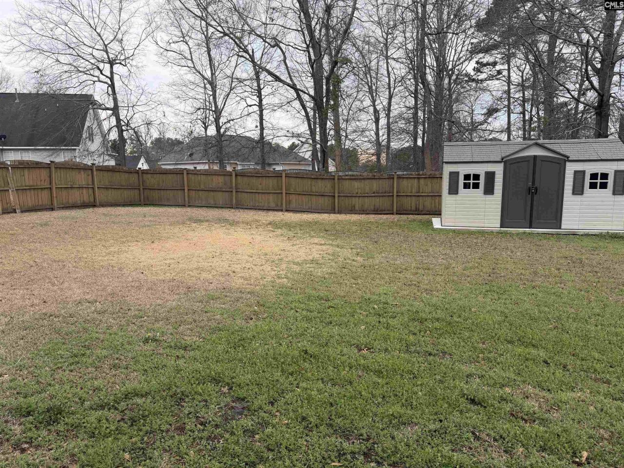 120 Lee Ridge Drive  Photo 6