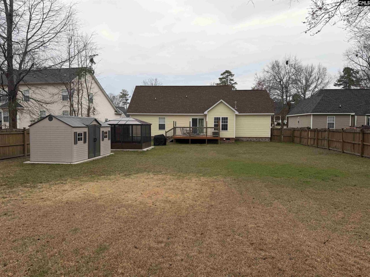 120 Lee Ridge Drive  Photo 7