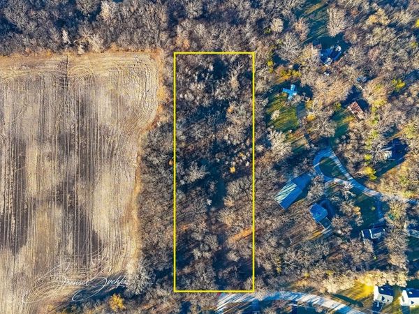 406 Ridge Avenue , Crystal Lake, IL 60014