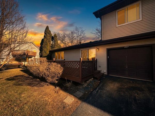 1827 Kerrybrook Court, SYCAMORE, IL 60178