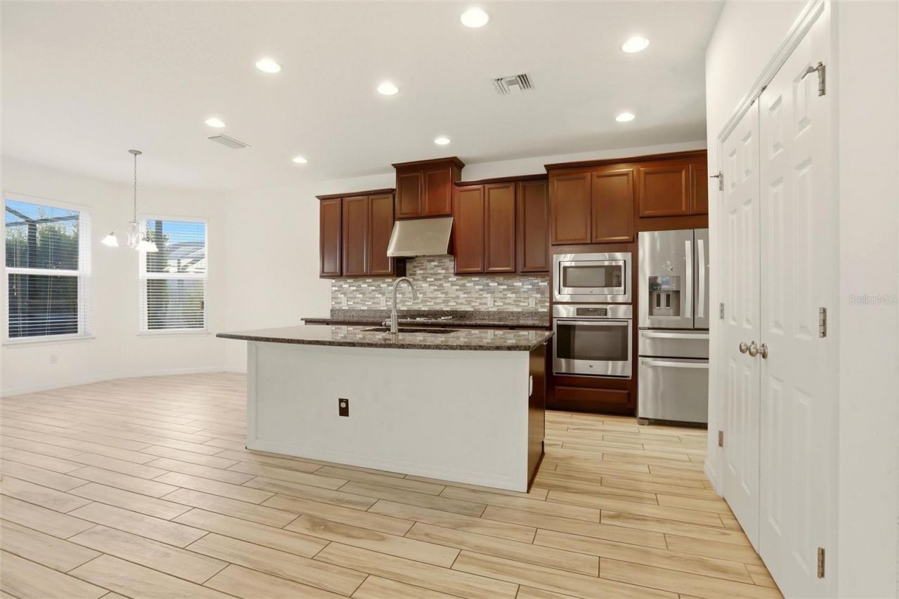 5934 Anise Drive, Sarasota, FL 34238 Photo