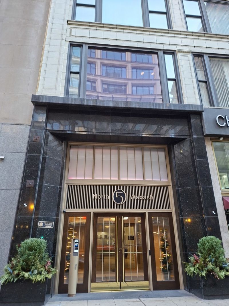 5 N Wabash Avenue, Unit 1705, Chicago, IL 60602 Main Photo