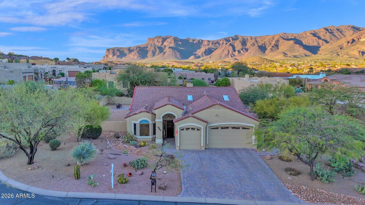 9982 E Fools Gold Place, Gold Canyon, AZ 85118 Main Photo