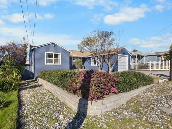 2672 2672 Watson St, Castro Valley, CA 94546