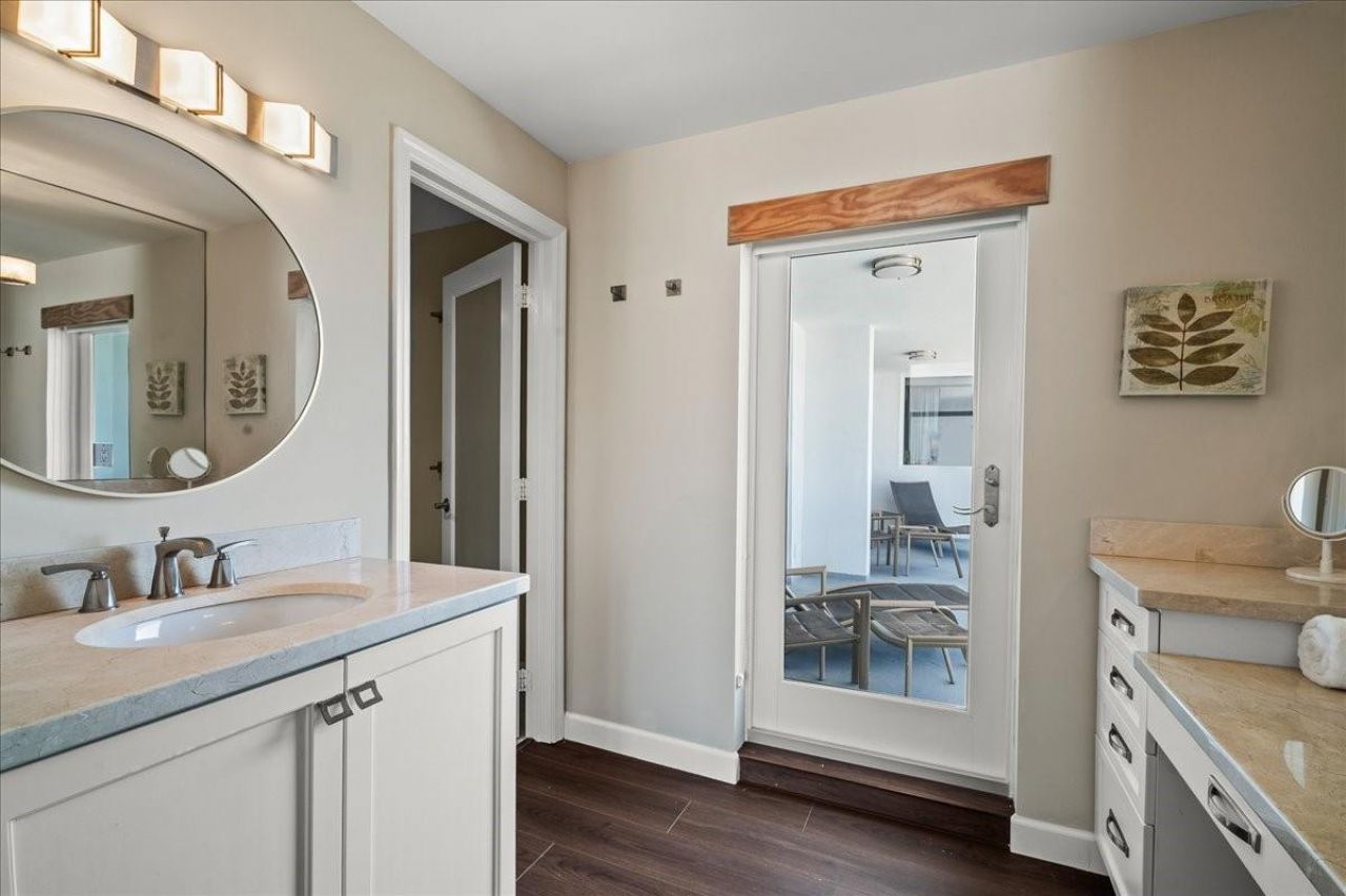 1890 S Ocean Drive, Unit PH4, Hallandale Beach, FL 33009 Photo