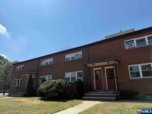 107 Ross Avenue 5B, HACKENSACK, NJ 07601
