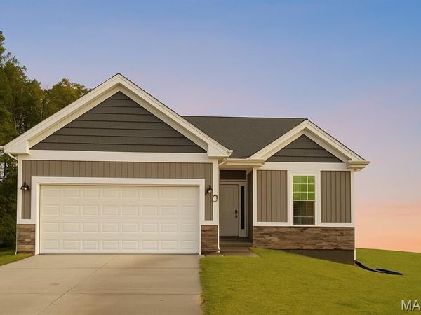 172 Hank's Close, Washington, MO 63090