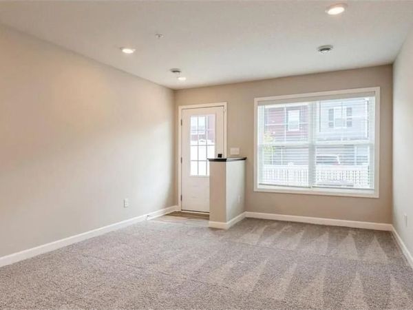 10888 Fountain Place N, Maple Grove, MN 55369