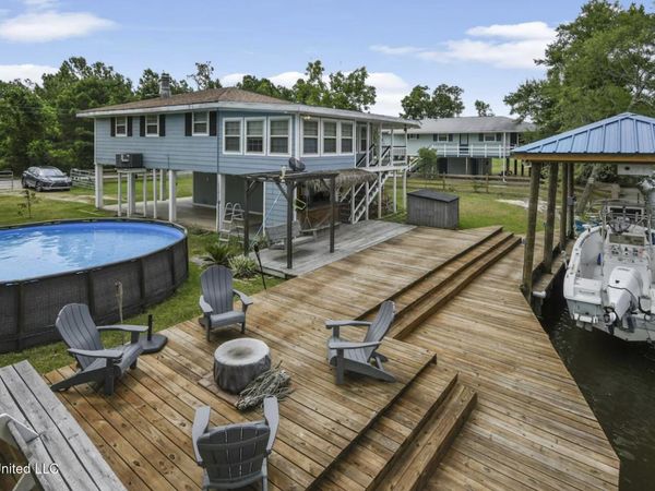 50 Fiber Street, Bay Saint Louis, MS 39520