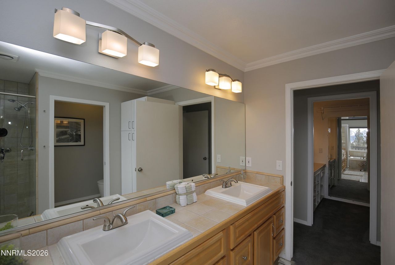 394 Sherwood Drive, Stateline, NV 89449 Photo