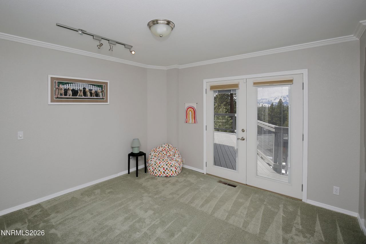 394 Sherwood Drive, Stateline, NV 89449 Photo