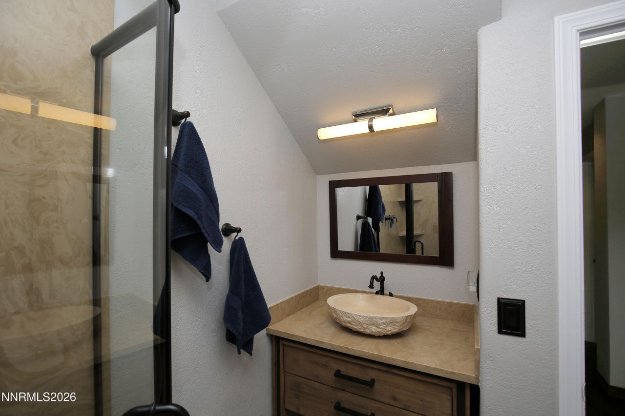 394 Sherwood Drive, Stateline, NV 89449 Photo