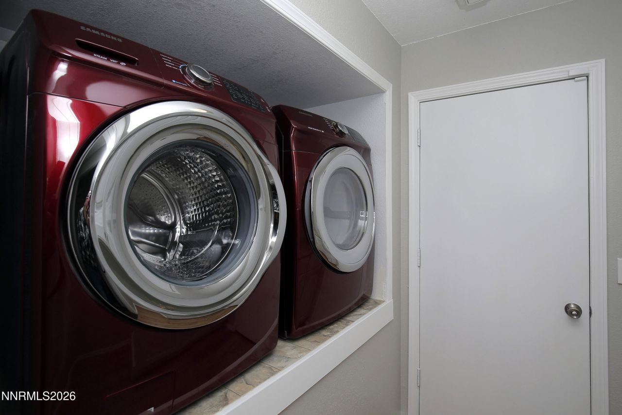 394 Sherwood Drive, Stateline, NV 89449 Photo