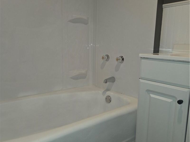 159 Piccadilly Street, Campbell, OH 44405 Photo 13