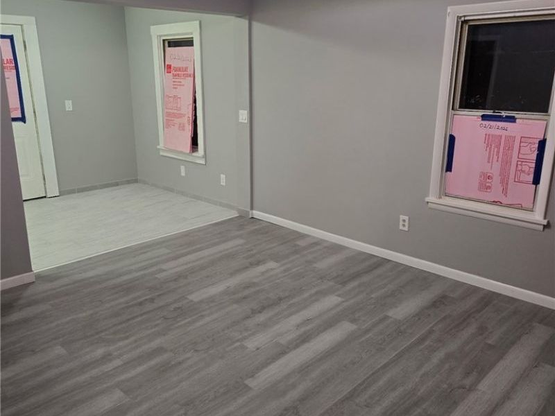 159 Piccadilly Street, Campbell, OH 44405 Photo 4