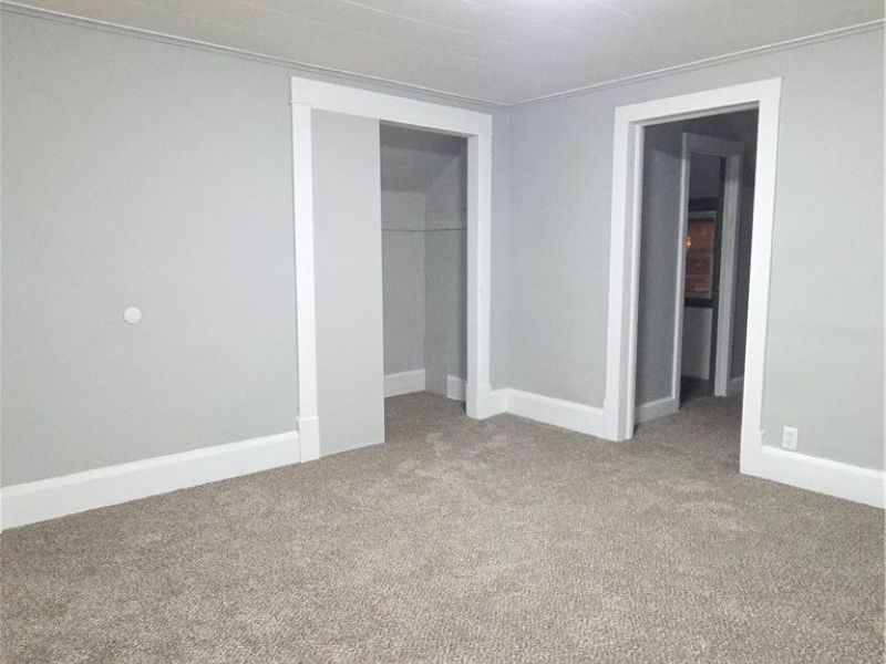 159 Piccadilly Street, Campbell, OH 44405 Photo 8