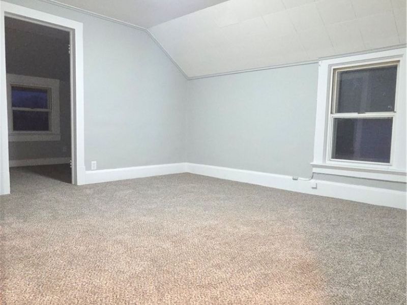 159 Piccadilly Street, Campbell, OH 44405 Photo 9